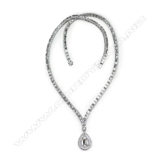 An impressive18ct white gold and diamond necklace,
