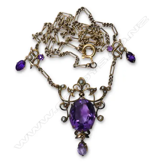 An Edwardian 9ct gold amethyst and seed pearl pendant necklace,