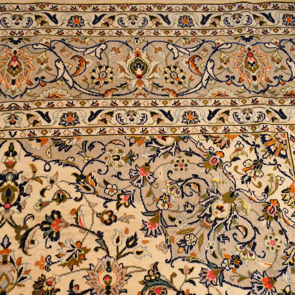 A fine hand-knotted Kashan carpet, Image 1++