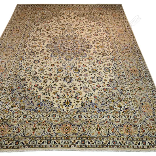 A fine hand-knotted Kashan carpet,