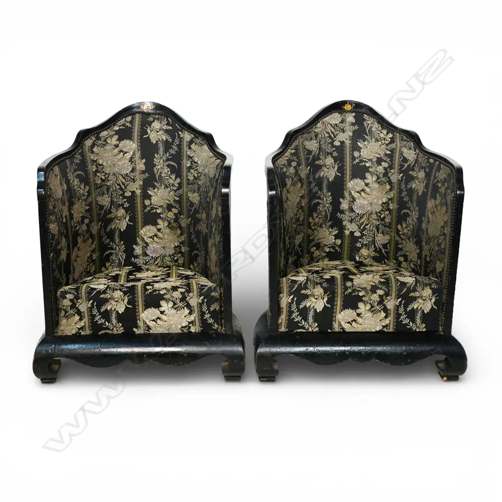 A pair of unusual ebonised tub chairs, Image 1++