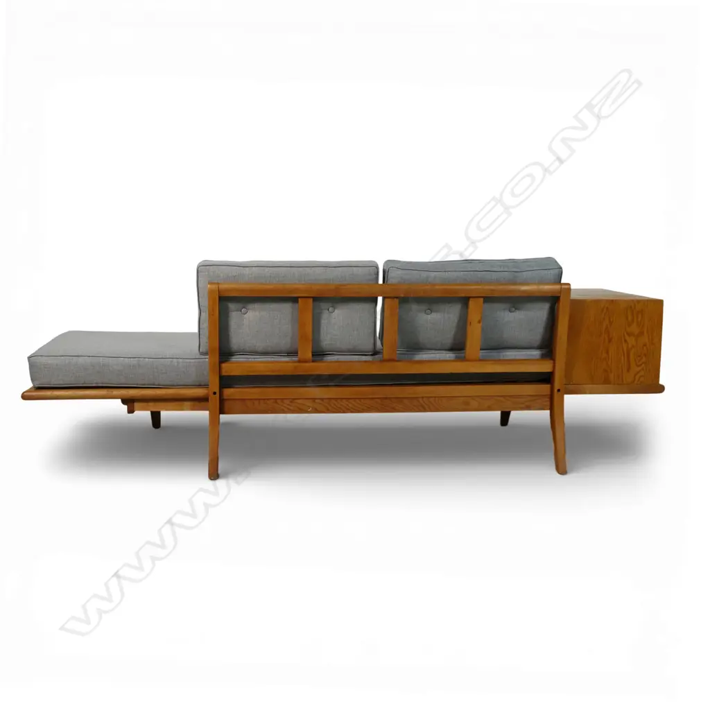 A 1950s blond oak daybed/sofa, Image 1++