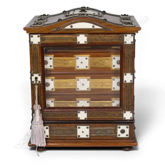 A small Victorian walnut jewellery chest,