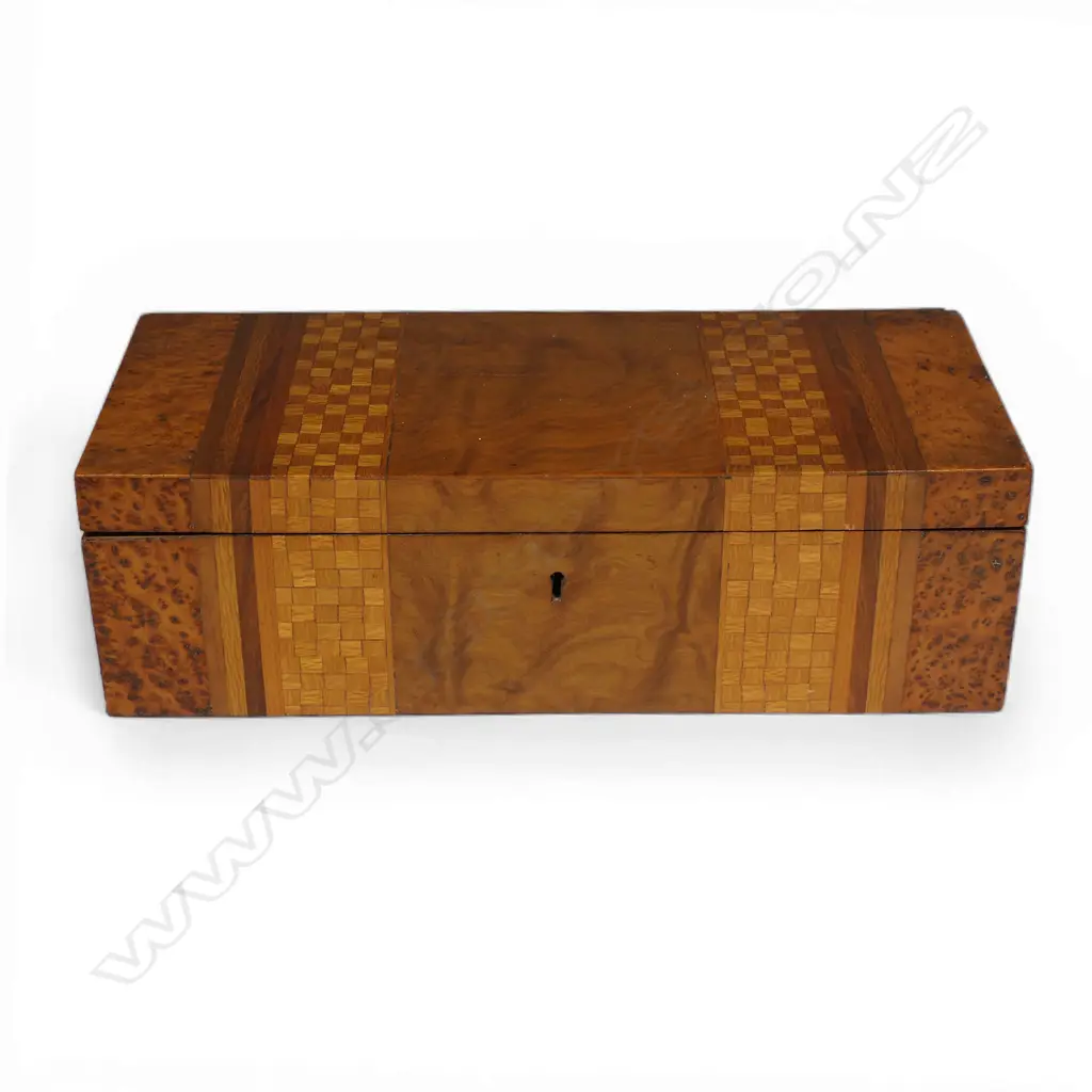 A quality late c1900 New Zealand woods inlaid glove box, Image 1++