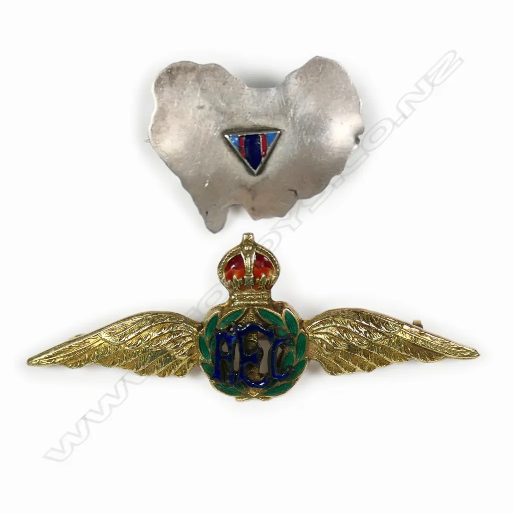 Two WWI Australian Flying Corps brooches, Image 1++