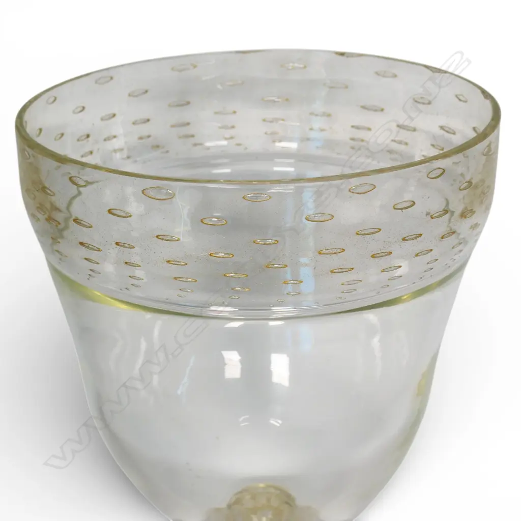 A large vintage Venetian mouth blown goblet vase, Image 1++