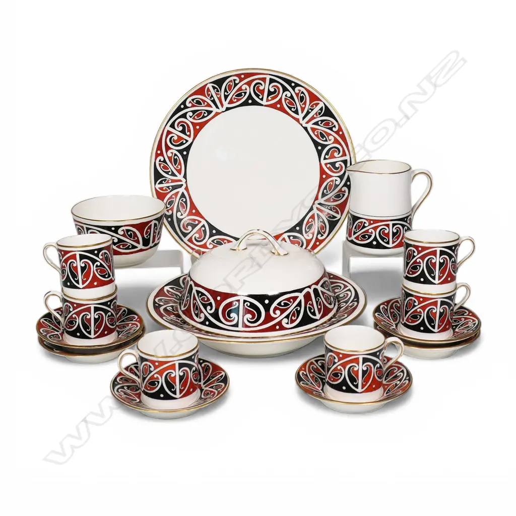 A Royal Doulton 'Māori Art' demi tasse sixteen-piece coffee set, Image 1++