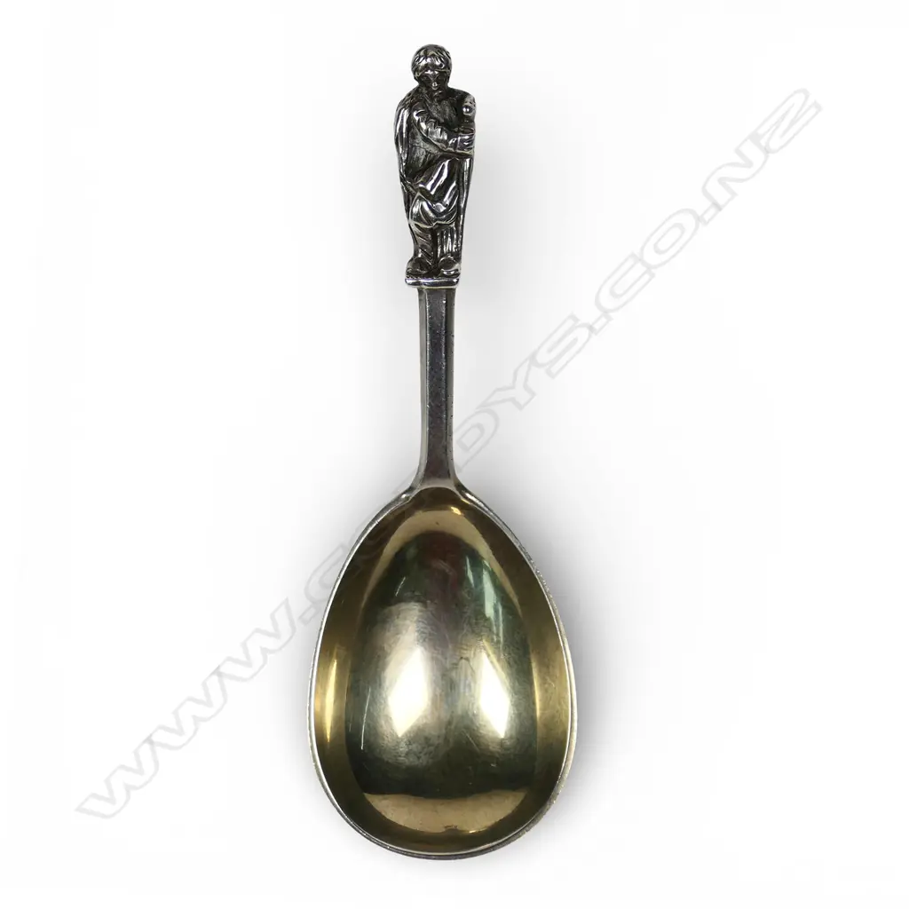 A Victorian silver apostle caddy spoon, Image 1++