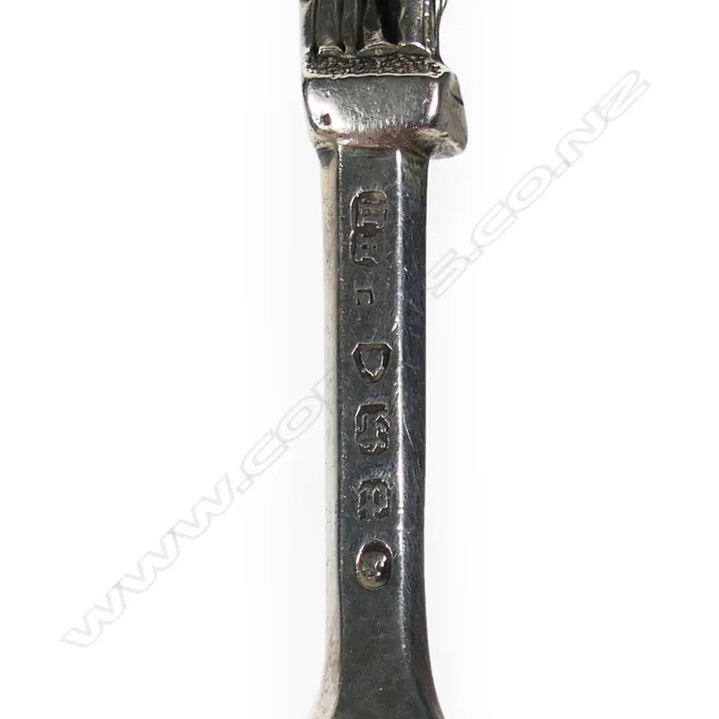 A Victorian silver apostle caddy spoon, Image 1++