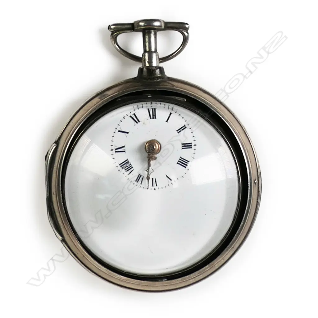 A George III silver cased pocket watch by Robert Davy of Norwich, Image 1++
