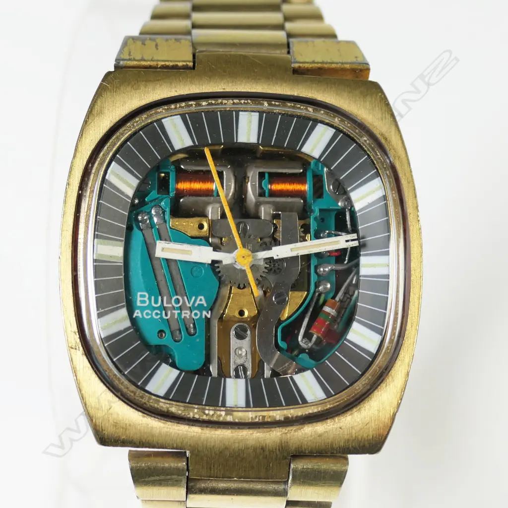 Bulova Accutron Spaceview TV case wristwatch, Image 1++