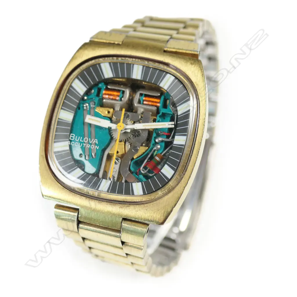 Bulova Accutron Spaceview TV case wristwatch, Image 1++