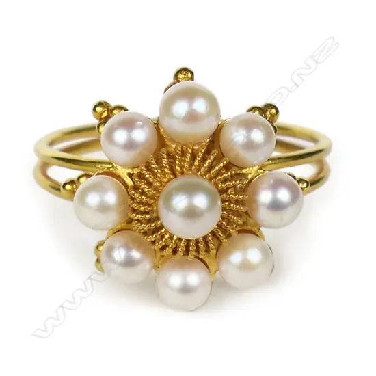 A 15ct yellow gold and seed pearl cluster ring,
