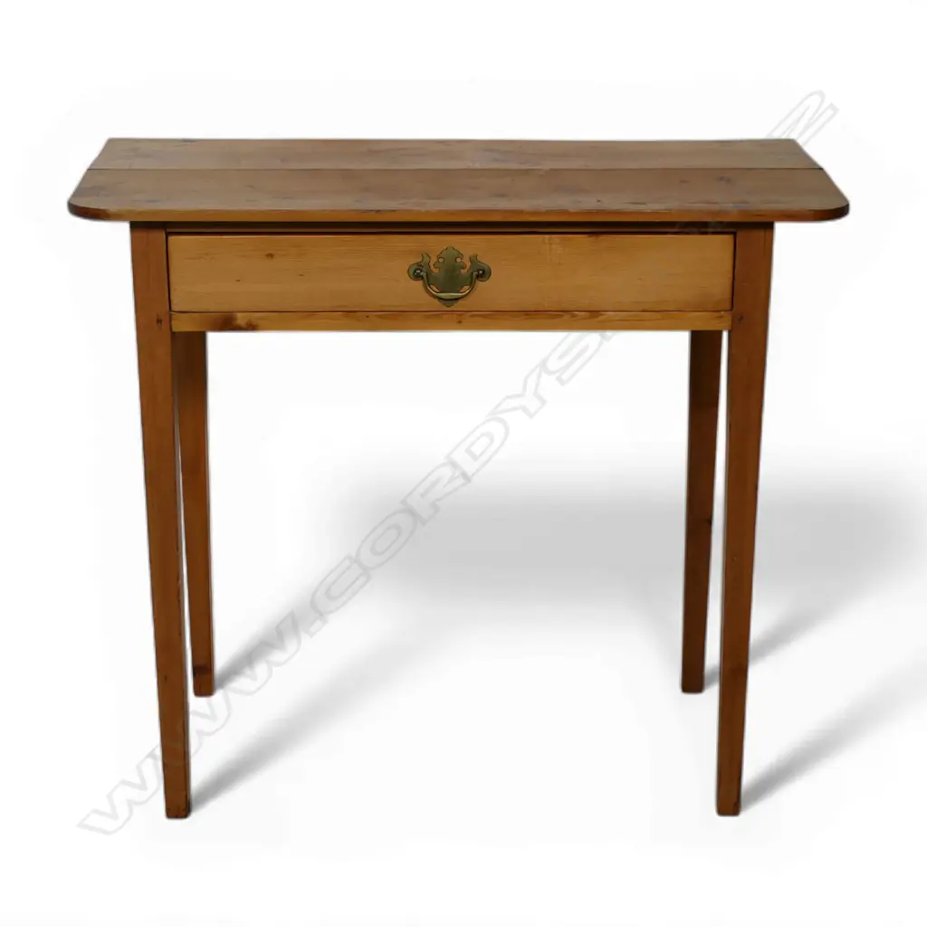 A Victorian country pine side table, Image 1++