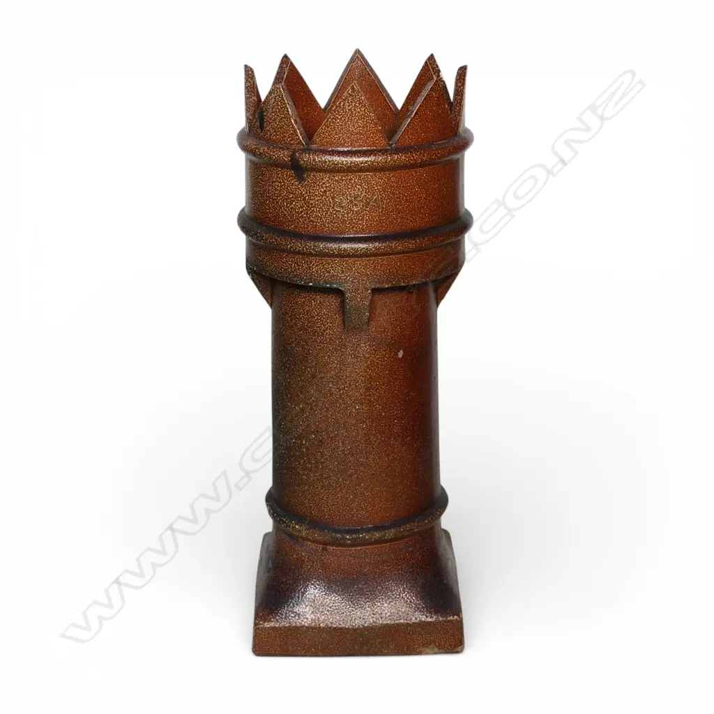 A 19thC tall salt glazed crown top chimney pot, Image 1++
