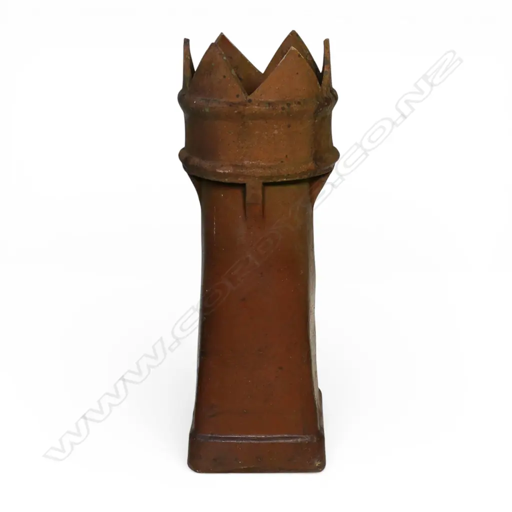 A 19thC tall salt glazed crown top chimney pot, Image 1++