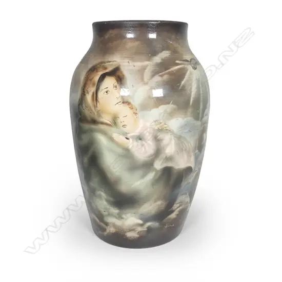 A Titian Pottery unique hand-thrown vase by Cam Brown and Sonia Posterpil