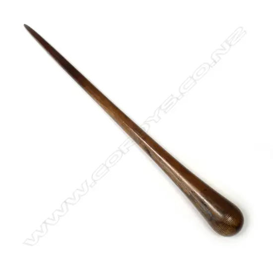 A sailor-made 16-inch lignum vitae fid