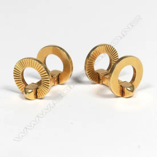 A pair of Cartier 18ct gold 'stirrup' cufflinks