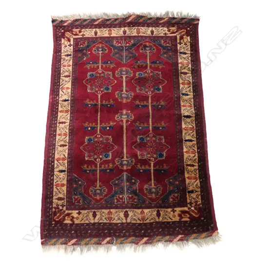 A handwoven all wool Shiraz rug,