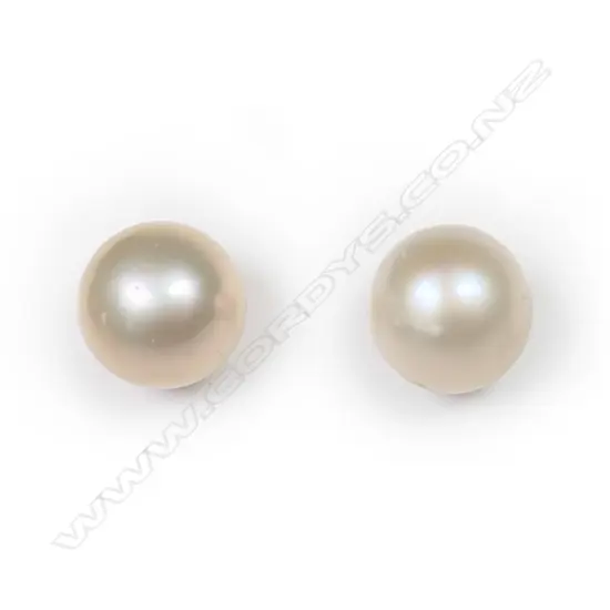A pair of 14ct gold and white cultured South Sea pearl stud earrings,