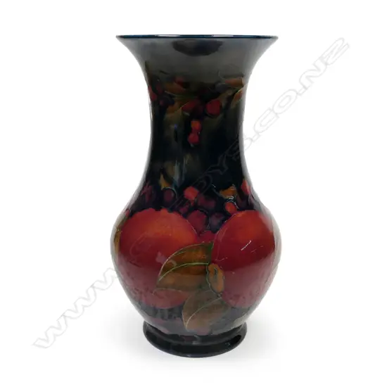 MOORCROFT POMEGRANATE VASE H.210mm...