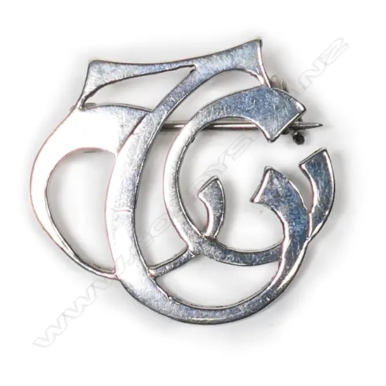 A New Zealand colonial Petersen's Ltd (Christchurch) silver brooch,