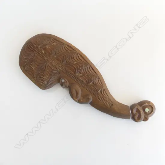 A 20thC Māori folk art carved wahaika