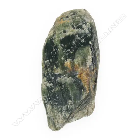 An early piece of New Zealand pounamu,