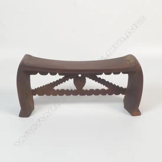 A wooden Headrest