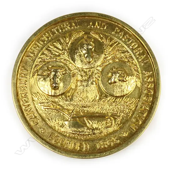 A 1929 'CANTERBURY AGRICULTURAL AND PASTORAL ASSOCIATION FOUNDED 1863' gilded 15ct gold medal,