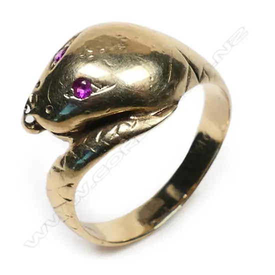 A c1900 9ct yellow gold snake ring,
