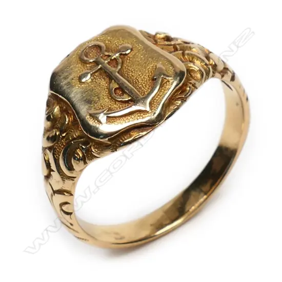 A 19thC 18ct gold fouled anchor hope signet ring,