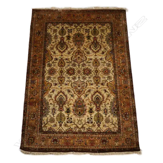 A Kashan hand-knotted all-wool double-weft carpet,