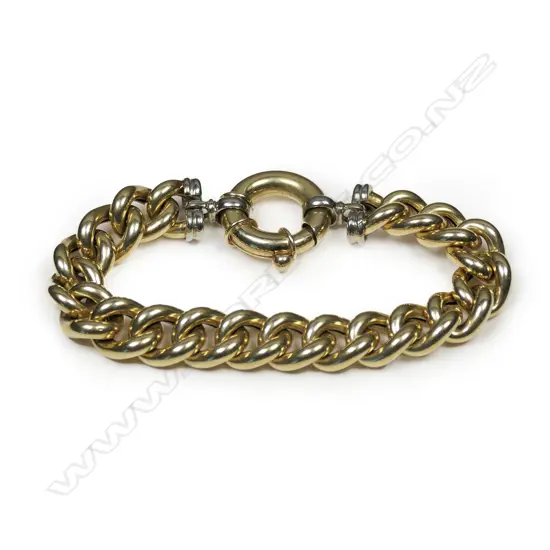 A 14ct yellow gold large curb link bracelet,