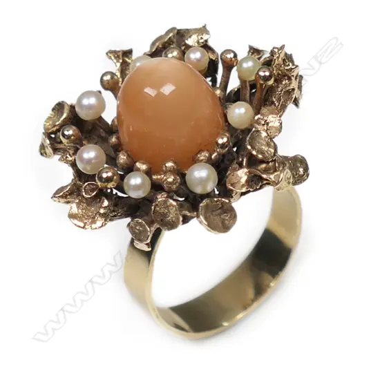 A handmade 10ct yellow gold pearl and star peach gem ring,
