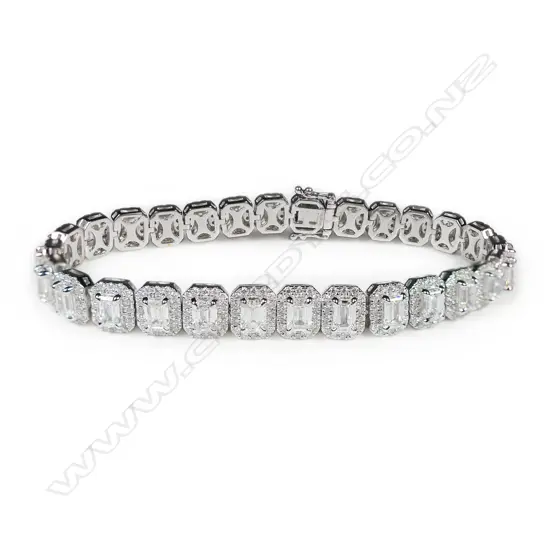 An 18ct white gold and diamond tennis bracelet,