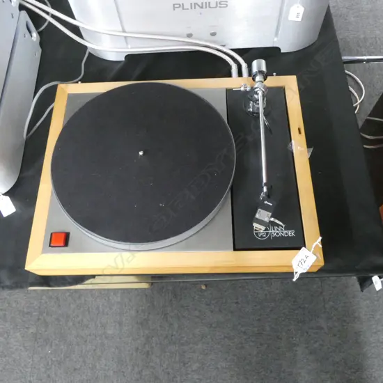 Linn Sondek LP12 Turntable,