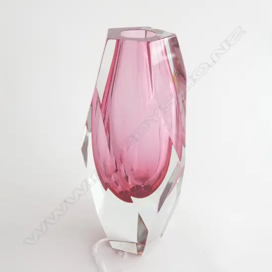 A Murano facetted glass vase