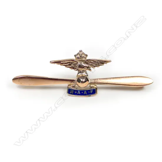 A WWII 9ct gold RAAF sweetheart brooch,