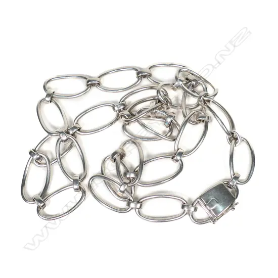 A heavy sterling silver necklace,