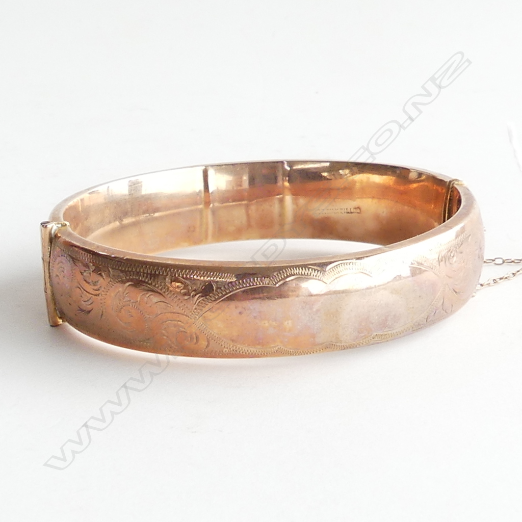 Wax filled clearance gold bangle