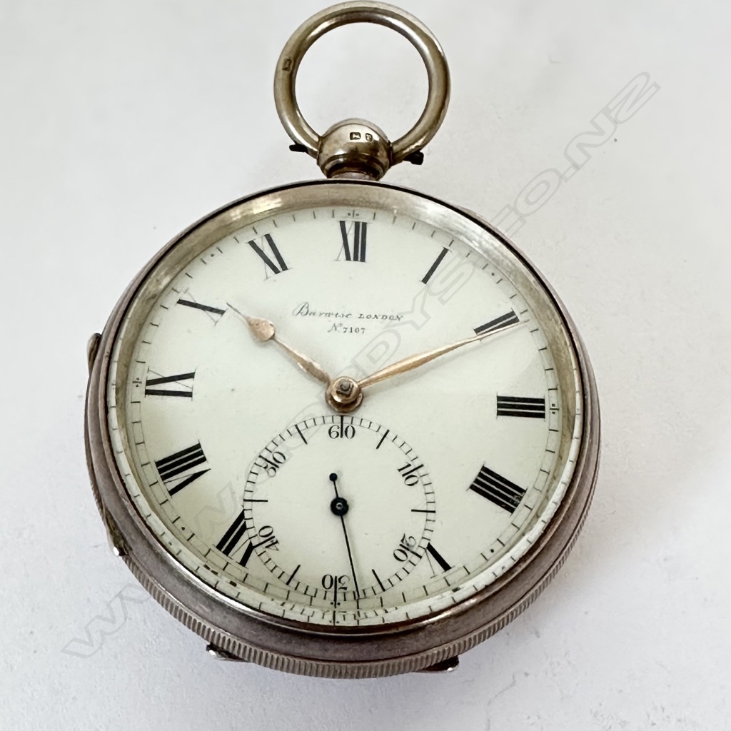 Key wind clearance pocket watch makers