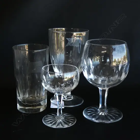 4 SHIPPING CO LOGO DRINKING GLASSES: USSCo WINE GLASS...