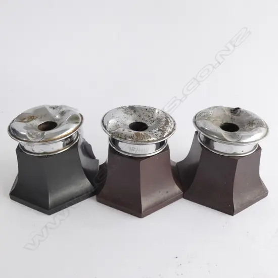 3 OLD NAUTICAL CHROME &amp; BAKELITE ASHTRAYS INCL. U.S.S.CO.  H. 92MM