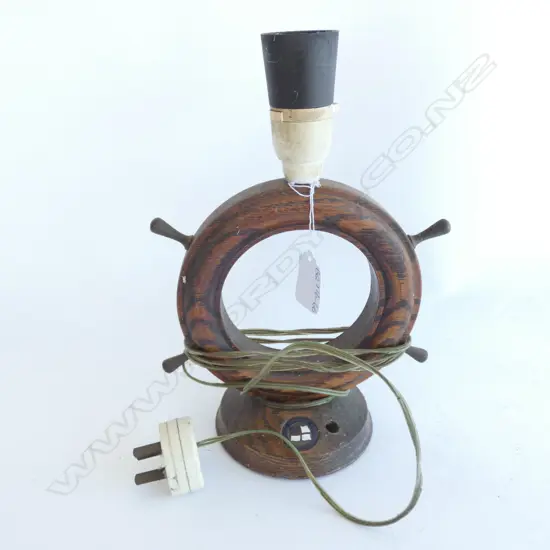 NORTHERN STEAMSHIPS WOODEN SHIPS WHEEL LAMP BASE, H. 250MM