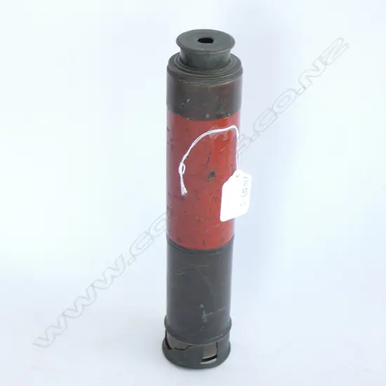 LATE 19thC BRASS 3 DRAW TELESCOPE RED LACQUER SECTION