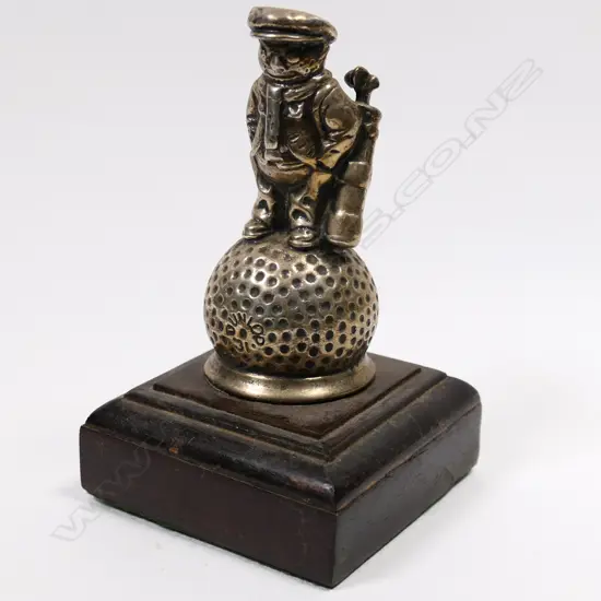 Chromed early 20thC Dunlop golfer car mascot,