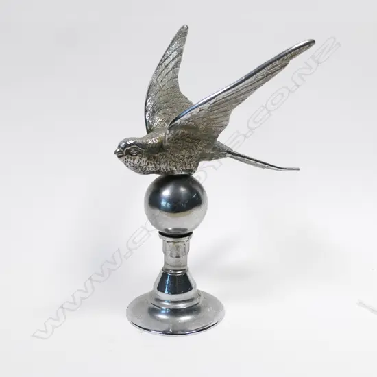Chromed early 20thC swallow (bird) car mascot,