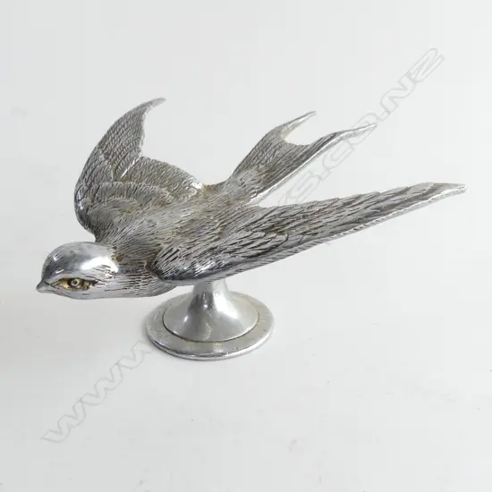 Chrome swallow bird car mascot,